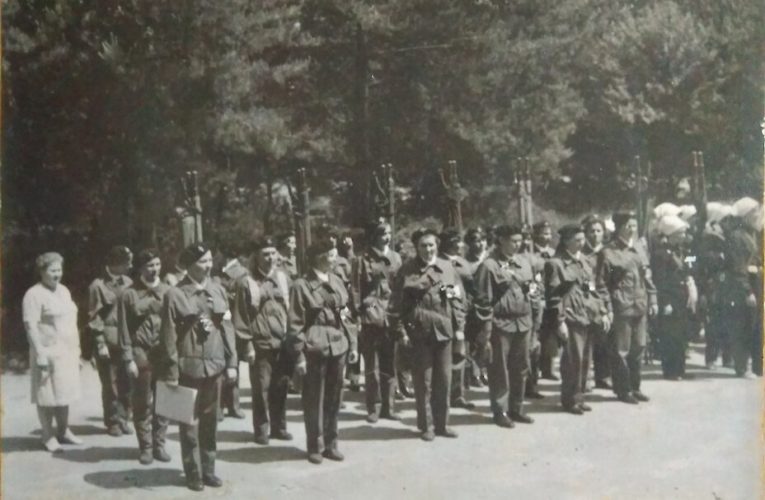 В Обухові знайшли старі радянські фото: на них змагання санітарних дружин