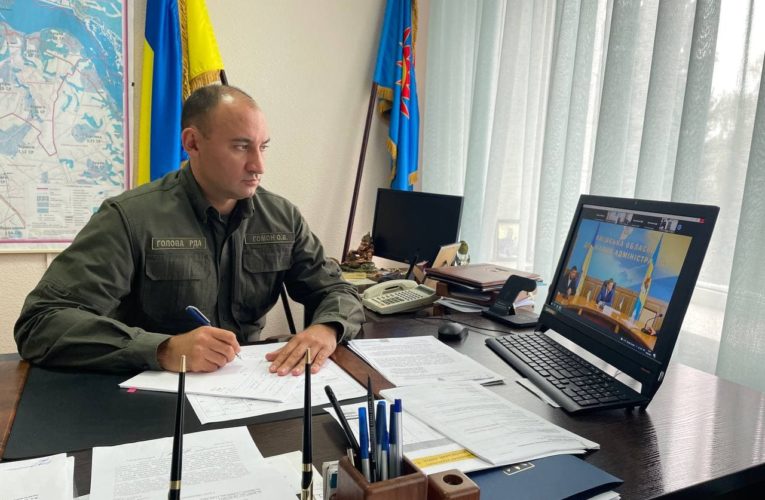 За ініцітиви голови Обухівської РДА Олександра ГОМОНА відбулась нарада щодо усунення рекламних носіїв, розміщених з порушенням законодавства