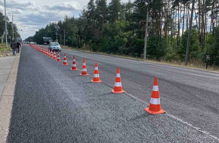 Київ – Обухів: фінішують роботи по оновленню дорожнього покриття