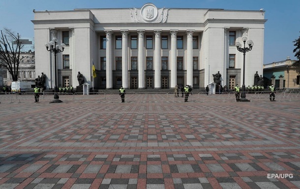 До Ради може пройти низка непарламентських партій – опитування