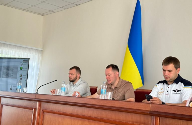 Сесія Обухівської районної ради Київської області восьмого скликання