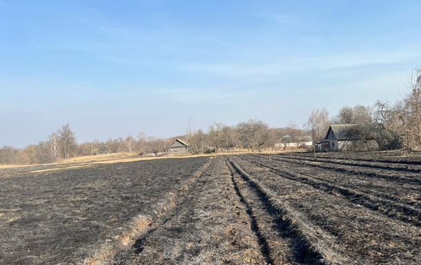 Війська РФ обстріляли село на Чернігівщині: є загиблий