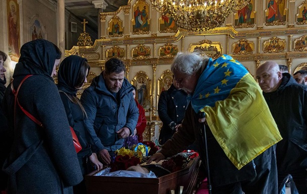 В Одесі попрощалися з убитим Дем’яном Ганулом